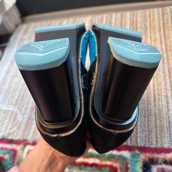 Fluevog NEARLY NEW Summer of Love Amor 60s-inspired blue suede clog-6.5 (fits 7) - Picture 14 of 16